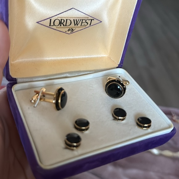 🥁final price🥁Cuff link and button covers - Picture 2 of 3